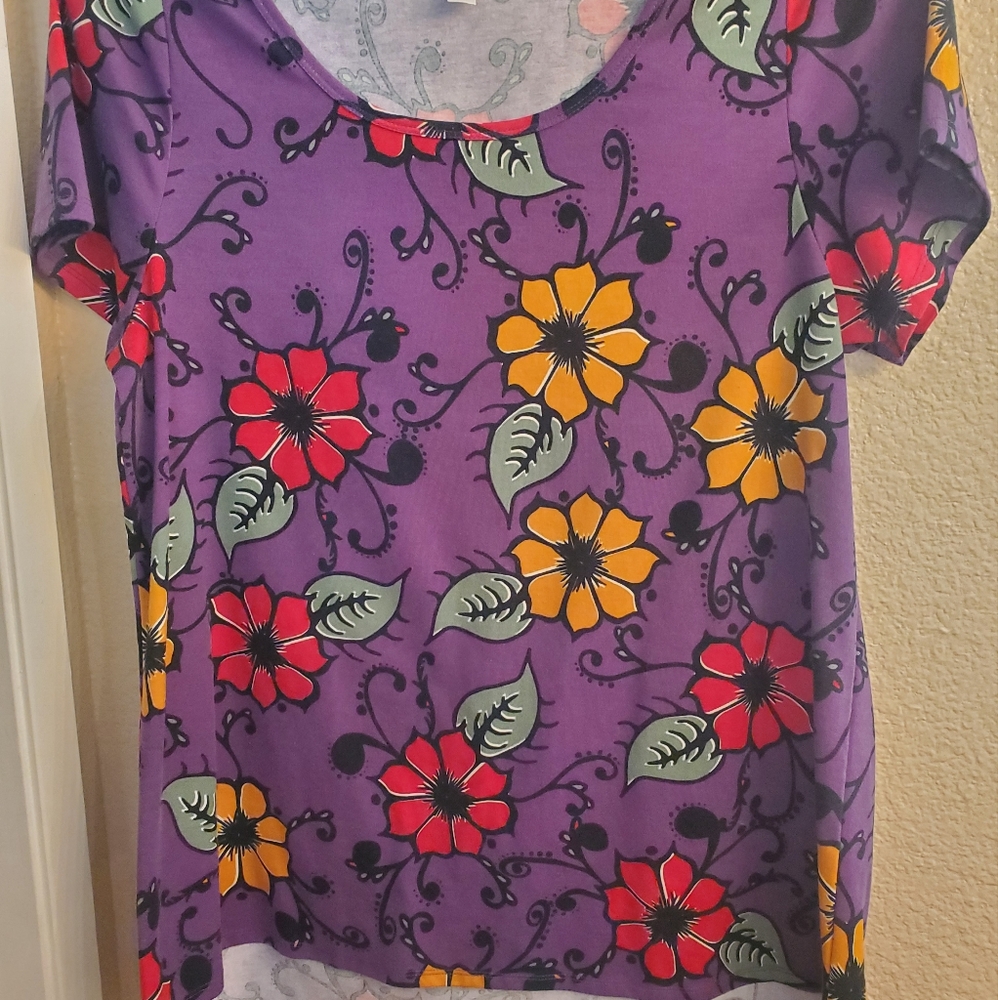 LuLaRoe Classic Tee